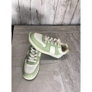 Primark Women's Two-Tone Lightweight Low-Top Sneaker Shoes Size 6